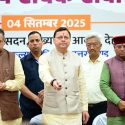 Uttarakhand मुख्यमंत्री ने वरिष्ठ नागरिकों, दिव्यांगजनों से किया संवाद, कहा सभी जनपदों में खोले जाएंगे वृद्ध आश्रम