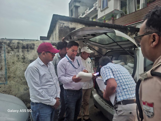 सीएम पुष्कर सिंह धामी के निर्देश पर प्रदेशभर में मिलावटखोरों के खिलाफ अभियान तेज, ऋषिकेश व भगवानपुर में पकड़े गये नकली उत्पाद