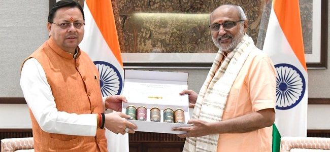 मुख्यमंत्री धामी ने नई दिल्ली में उपराष्ट्रपति सी पी राधाकृष्णन से भेंट की, उपराष्ट्रपति पद का कार्यभार संभालने पर बधाई एवं शुभकामनाएँ दी मुख्यमंत्री धामी ने नई दिल्ली में उपराष्ट्रपति सी पी राधाकृष्णन से भेंट की, उपराष्ट्रपति पद का कार्यभार संभालने पर बधाई एवं शुभकामनाएँ दी