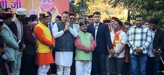 मुख्यमंत्री पुष्कर सिंह धामी लाखामंडल पहुंचे, शिव मंदिर में की  पूजा-अर्चना, जनसभा को किया संबोधित