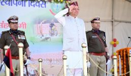 मुख्यमंत्री ने होमगार्ड्स स्थापना दिवस पर रैतिक परेड का किया निरीक्षण, होमगार्ड्स स्वंयसेवकों को वर्दी भत्ता अनुमन्य किया जाएगा