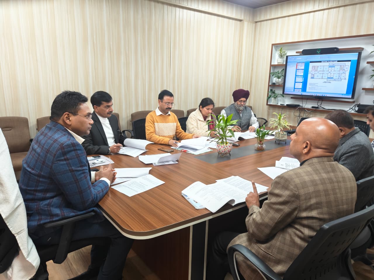 Uttarakhand स्वास्थ्य शिक्षा में नई क्रांति की शुरुआत, 10 श्रेणियों में 56 प्रकार की स्वास्थ्य सेवाओं को दी गई मान्यता, पैरामेडिकल शिक्षा को मिलेगा नया स्वरूप