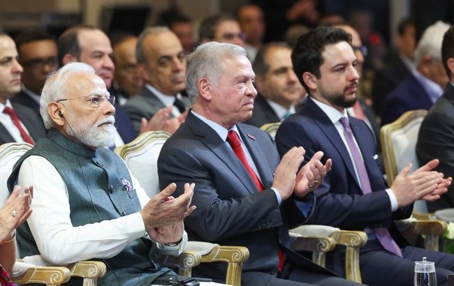 प्रधानमंत्री नरेंद्र मोदी और किंग अब्दुल्ला द्वितीय ने अम्मान में भारत-जॉर्डन व्यापार मंच को संबोधित किया, कहा दोनों देशों के बीच व्यापार-संबंधों को मजबूत करना महत्वपूर्ण है