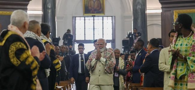 पीएम मोदी बोले भारत में लोकतंत्र का अर्थ है अंतिम व्यक्ति तक सेवाएं पहुंचाना, राष्ट्रमंडल देशों के लोकसभा अध्यक्षों और पीठासीन अधिकारियों के सम्मेलन को संबोधित किया