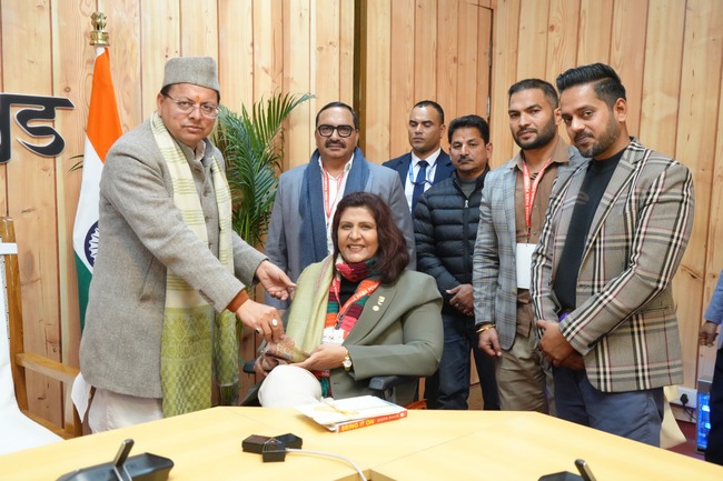 मुख्यमंत्री धामी से डॉ. दीपा मलिक ने की भेंट,  मुख्यमंत्री ने पैरा स्पोर्ट्स यूनिवर्सिटी के प्रस्ताव पर दिए कार्ययोजना बनाने के निर्देश