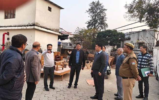 Uttarakhand कुंभ 2027 से पहले अतिथि गृहों की बदलेगी सूरत, आधुनिक सुविधाओं और सुरक्षा मानकों से होंगे सुसज्जित