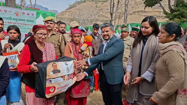 Uttarakhand “जन-जन की सरकार, जन-जन के द्वार” बना जनविश्वास का सबसे बड़ा अभियान, 630 कैंपों के माध्यम से 4.92 लाख से अधिक लोगों की भागीदारी, 32 हजार से अधिक शिकायतों का त्वरित निस्तारण