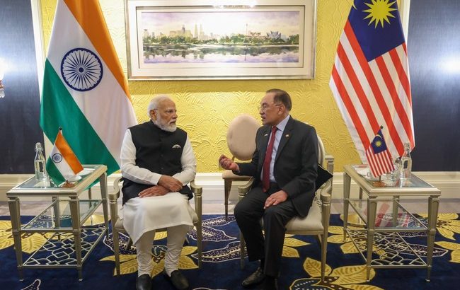 पीएम मोदी ने मलेशिया यात्रा के दौरान प्रधानमंत्री अनवर इब्राहिम से प्रतिनिधिमंडल स्तर की वार्ता की, दोनों देशों के बीच हुए कई समझौते