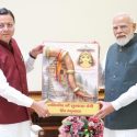 प्रधानमंत्री नरेंद्र मोदी से मिले सीएम पुष्कर सिंह धामी, उत्तराखंड आगमन का दिया निमंत्रण