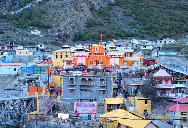 चारधाम यात्रा से खिलवाड़ पर सख्त कार्रवाई, भ्रामक वीडियो पर FIR दर्ज