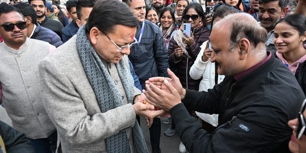 मुख्यमंत्री धामी पहुंचे भारत के प्रथम सीमांत गांव माणा, ग्राउंड जीरो पर उतरकर बद्रीनाथ धाम मास्टर प्लान की गहन समीक्षा भी की