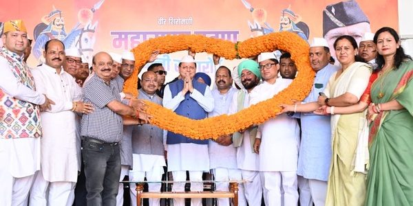 नानकमत्ता में वीर शिरोमणि महाराणा प्रताप जयंती समारोह में शामिल हुए मुख्यमंत्री पुष्कर सिंह धामी, बोर्ड परीक्षाओं में उत्कृष्ट प्रदर्शन करने वाले मेधावी विद्यार्थियों को प्रशस्ति पत्र देकर सम्मानित किया