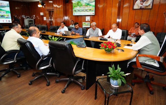 बद्रीनाथ को स्प्रिचुअल हिल टाउन के रूप में विकसित किये जाने की कार्ययोजना भी तैयार, सीएम धामी को दी गई जानकारी