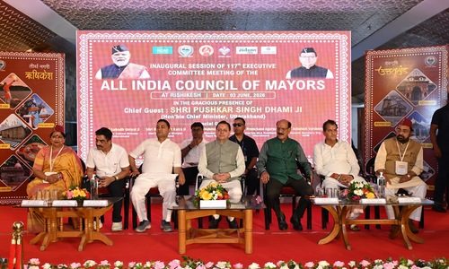 अखिल भारतीय महापौर परिषद की 117वीं कार्यकारी समिति बैठक, सीएम धामी ने किया प्रतिभाग, 29.78 करोड़ की 3 योजनाओं का लोकार्पण एवं शिलान्यास किया