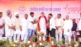 खटीमा में ‘जन-जन की सरकार, आपके द्वार’ कार्यक्रम में मुख्यमंत्री ने गिनाई केंद्र व राज्य सरकार की उपलब्धियां, बंडिया क्षेत्र में भगवान भोलेनाथ एवं महाबली हनुमान जी की प्रतिमाओं का किया अनावरण