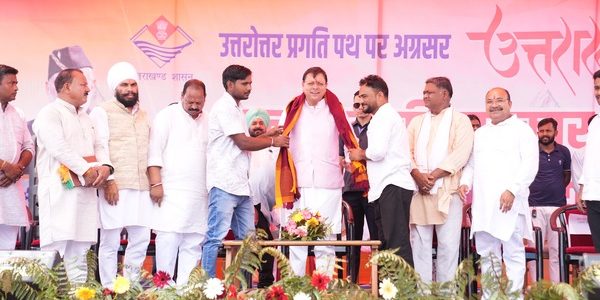 खटीमा में ‘जन-जन की सरकार, आपके द्वार’ कार्यक्रम में मुख्यमंत्री ने गिनाई केंद्र व राज्य सरकार की उपलब्धियां, बंडिया क्षेत्र में भगवान भोलेनाथ एवं महाबली हनुमान जी की प्रतिमाओं का किया अनावरण