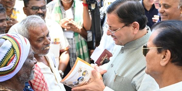 चारधाम यात्रा, मुख्यमंत्री ने ऋषिकेश स्थित ट्रांजिट कैंप का किया औचक निरीक्षण