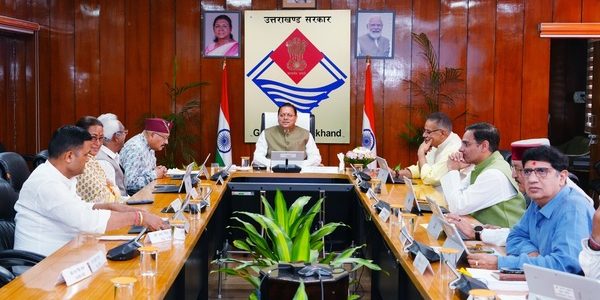 उत्तराखंड कैबिनेट के बड़े फैसले: राज्य बना पूर्ण साक्षर, चारधाम यात्रा में घोड़ा-खच्चर मालिकों को राहत, पर्यटन को मिलेगा बढ़ावा