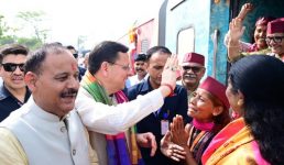 ‘सोमनाथ स्वाभिमान पर्व’ पर हर्रावाला से वेरावल के लिए विशेष रेल यात्रा का शुभारंभ, 700 श्रद्धालु छह दिवसीय विशेष तीर्थ यात्रा में हुए शामिल