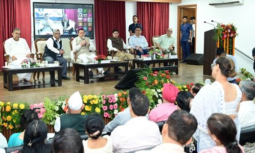 सीएम धामी बोले, देहरादून साइंस सिटी बनेगी विज्ञान और नवाचार का राष्ट्रीय केंद्र, विज्ञान एवं नवाचार नीति पर विशेषज्ञों के साथ किया सार्थक संवाद﻿