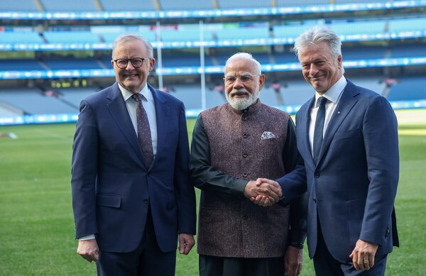 मेलबर्न क्रिकेट ग्राउंड में पीएम मोदी, ऑस्ट्रेलियाई पीएम के साथ लॉन्च किया ‘स्पोर्ट्स रोडमैप’, स्टीव वॉ समेत कई दिग्गज रहे मौजूद