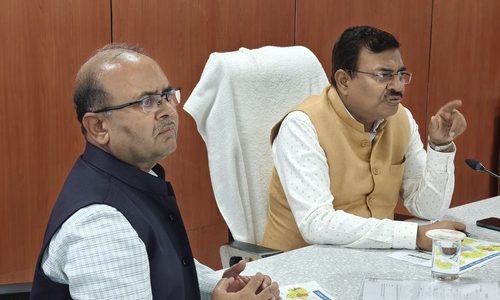 उत्तराखण्ड मानसून- मुख्य सचिव ने की विस्तृत समीक्षा, कहा बंद सड़कों को शीघ्र खोला जाए, लोगों को न हो दिक्कत