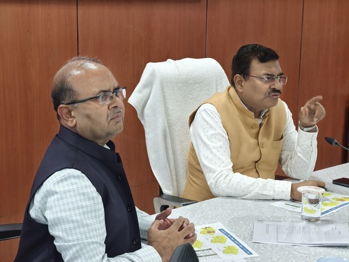 उत्तराखण्ड मानसून- मुख्य सचिव ने की विस्तृत समीक्षा, कहा बंद सड़कों को शीघ्र खोला जाए, लोगों को न हो दिक्कत