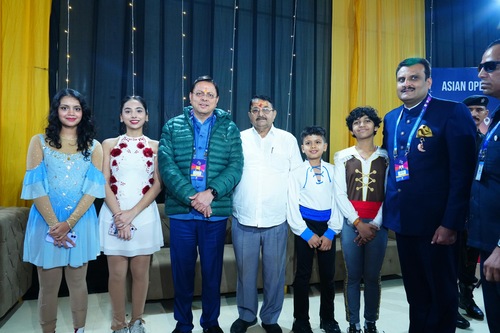 एशियन ओपन शॉर्ट ट्रैक स्पीड स्केटिंग ट्रॉफी का मुख्यमंत्री ने किया शुभारंभ