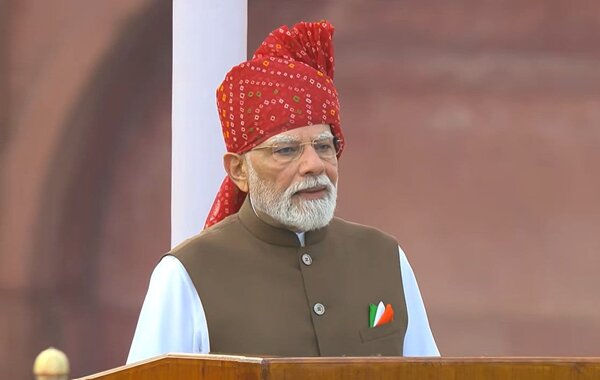लाल किले से पीएम मोदी का बड़ा ऐलान: 1 करोड़ युवाओं को AI की ट्रेनिंग, 2036 ओलंपिक के लिए देशव्यापी टैलेंट हंट, परमाणु ऊर्जा और सेमीकंडक्टर पर भी बड़ा फोकस