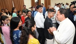 उत्तराखण्ड में 11 हजार छात्र-छात्राओं को निःशुल्क ऑनलाइन कोचिंग,   मुख्यमंत्री ने किया ‘मुख्यमंत्री युवा भविष्य निर्माण योजना’ का शुभारंभ